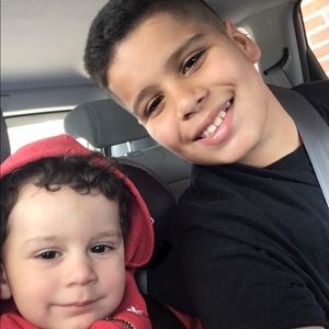 Meet your Posher, Adriano